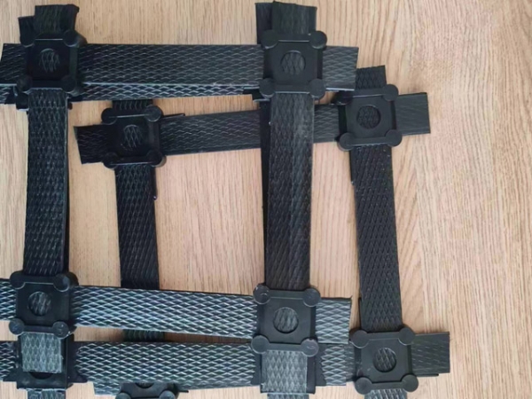 鎖扣式土工格柵